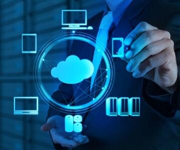 云服務(wù)器是一種處理能力可彈性伸縮的計(jì)算服務(wù)，其管理方式比物理服務(wù)器更簡單高效。云服務(wù)器幫助您快速構(gòu)建更穩(wěn)定、安全的應(yīng)用，降低開發(fā)運(yùn)維的難度和整體IT成本，使您能夠更專注于核心業(yè)務(wù)創(chuàng)新。