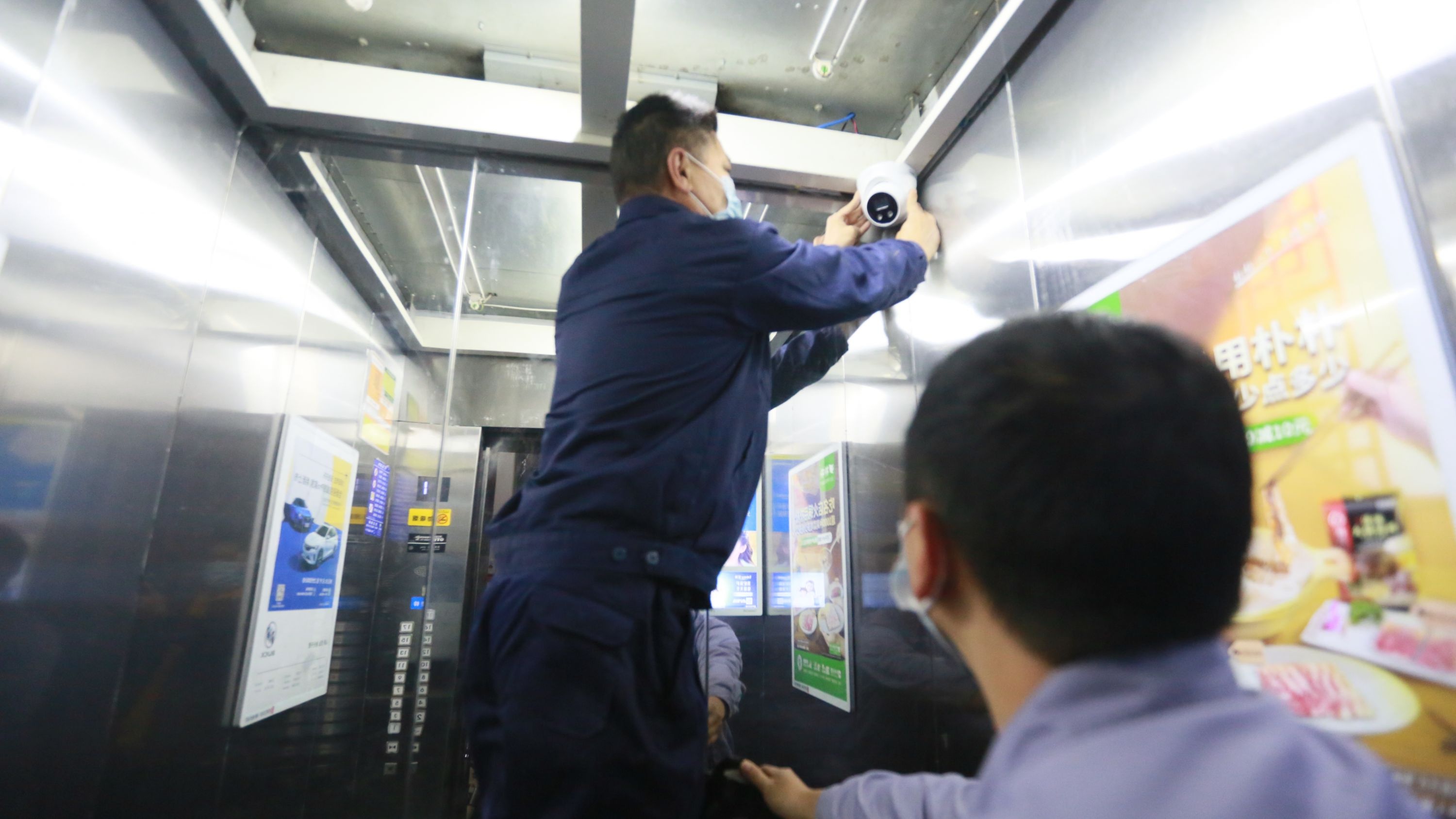 “看見(jiàn)”電動(dòng)車就“報(bào)警”，武漢又一小區(qū)電梯配備智能“天眼”