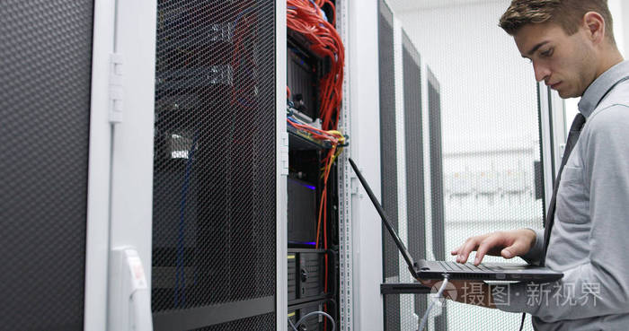 維修行業(yè)服務(wù)流程及管理制度_昆山辦公家具維修貼心服務(wù)_武漢服務(wù)器維修